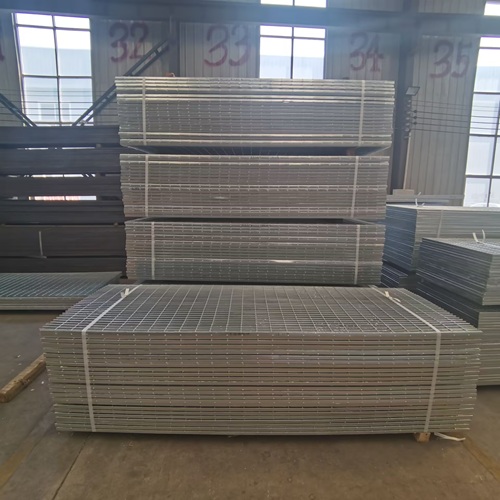 船舶甲板鋼格柵：海上環境防銹方案